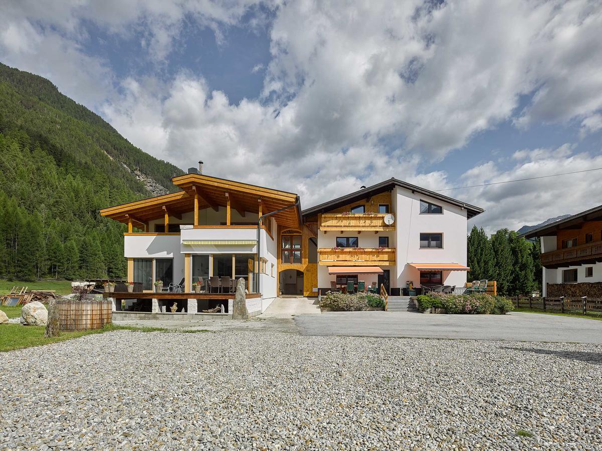 Villa Haus Frieda Längenfeld Exterior foto